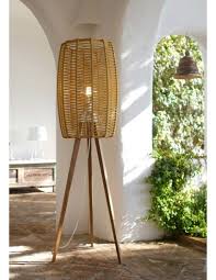 Mueble 37 - Lámpara de pie moderna