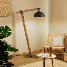 Mueble 47 - Lámpara de pie moderna